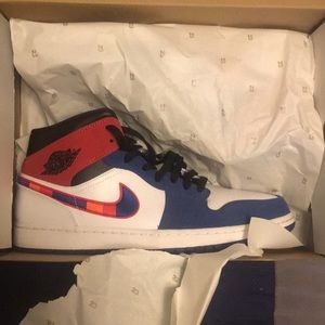 Air Jordan 1 Mid SE